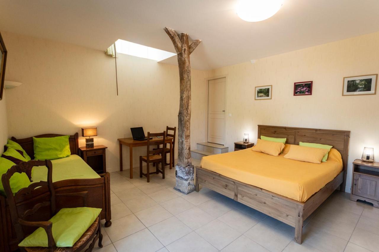 La Haye Gites Et Chambre D'Hotes Avrillé Zewnętrze zdjęcie
