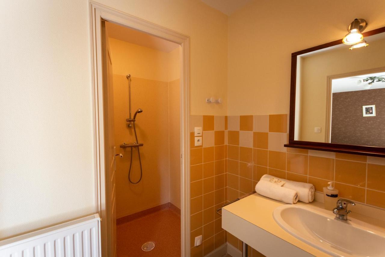 La Haye Gites Et Chambre D'Hotes Avrillé Zewnętrze zdjęcie